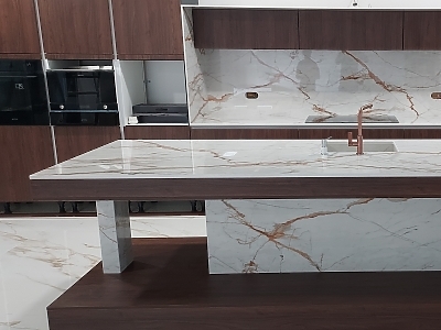 Plan de travail en Dekton Awake en finition polie