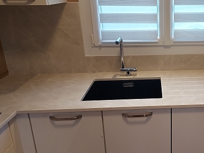 Plan de travail en Céramique Laminam Diamond Cream en finition mate