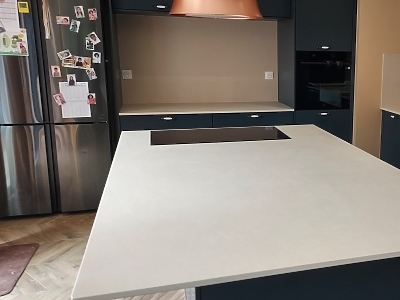 Plan de travail en Dekton Edora en finition 