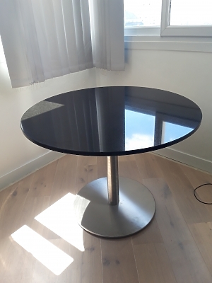 Table en granit Noir Zimbabwe en finition polie