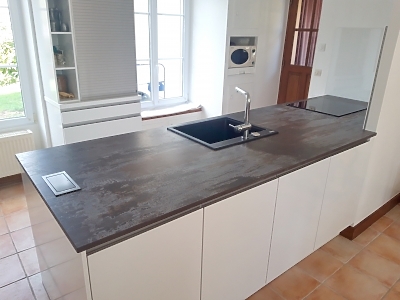 Plan de travail en Dekton Trilium en finition mate