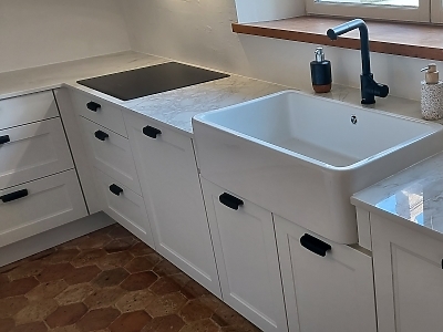 Plan de travail en Dekton Tundra 22 en finition polie