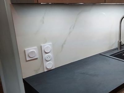 Plan de travail en Dekton Tundra 22 en finition polie